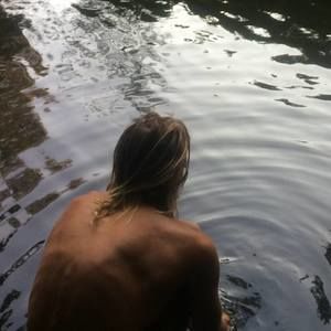 Meet your Posher, Troy